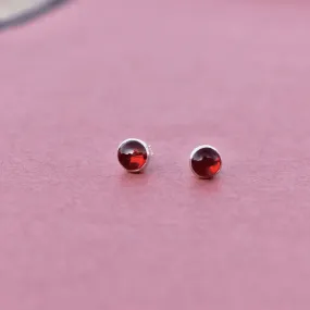 Tiny Star -  Garnet Stud